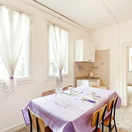 Santa Croce Cozy Flat